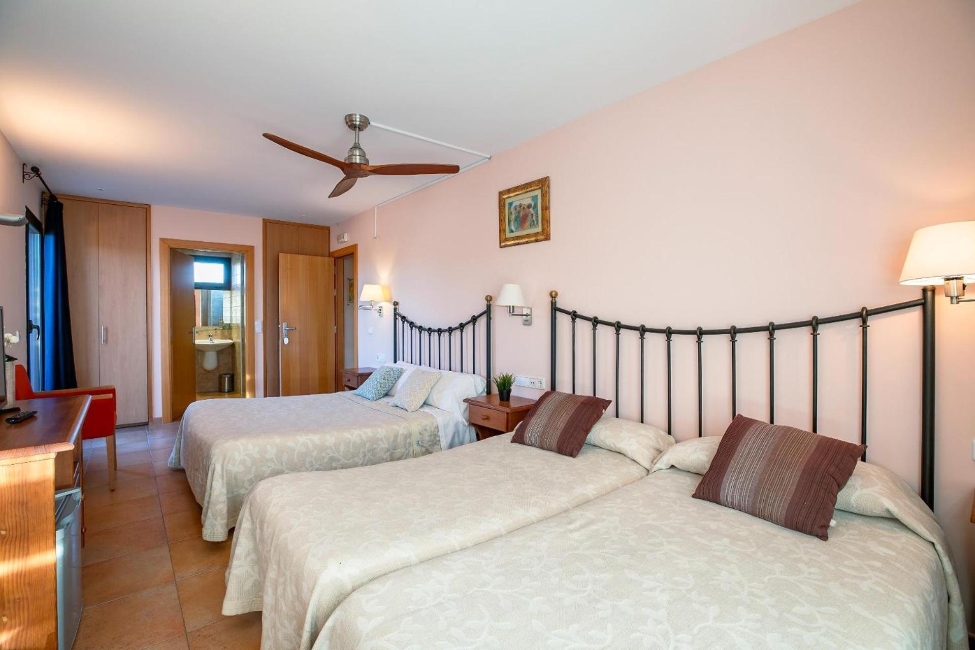 Hotel Era Conte Bierge Buitenkant foto